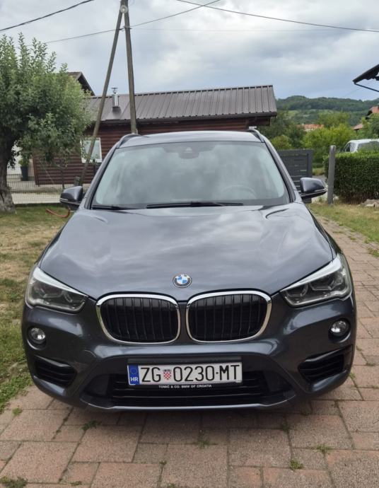 BMW X1 sDrive18d automatik, fotografija 3