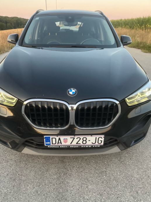 BMW X1 2,0 Sdrive 110kw -150ks 11/2021g Registriran do 6/2027, fotografija 2