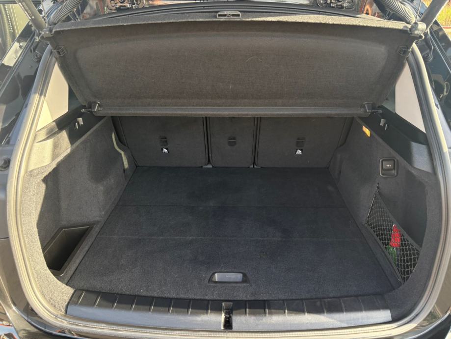 BMW X1 sDrive18d automatik, fotografija 8