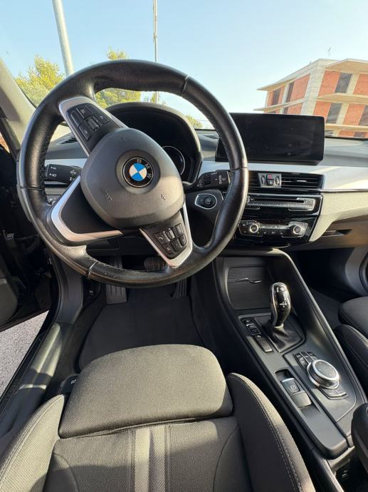 BMW X1 sDrive18d automatik, fotografija 14