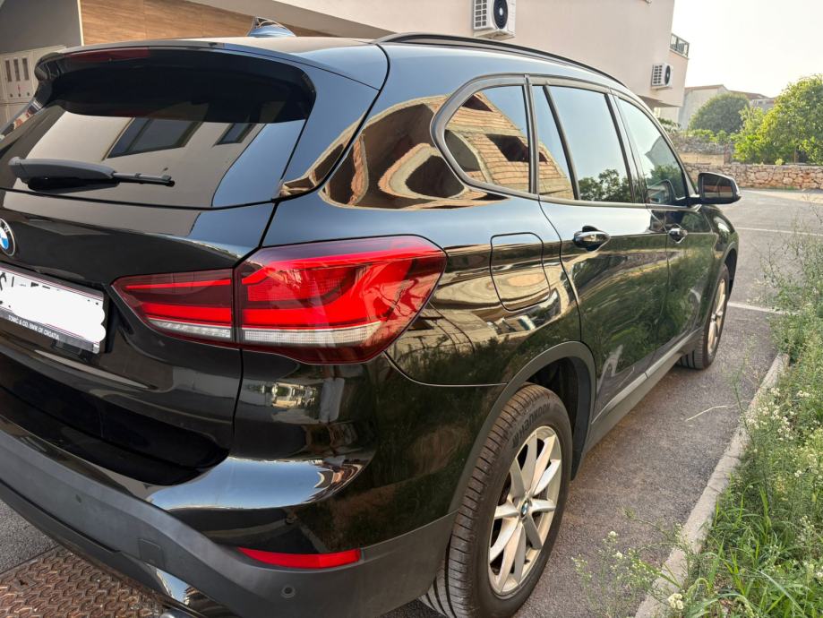 BMW X1 sDrive18d automatik, fotografija 15