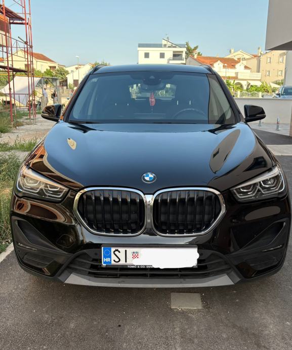 BMW X1 sDrive18d automatik, fotografija 16