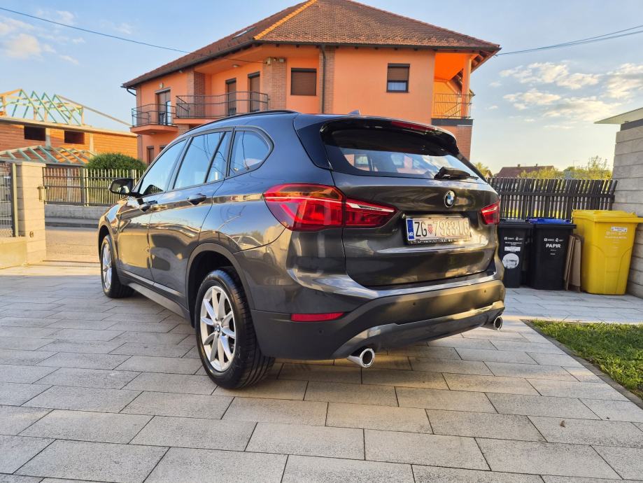 BMW X1 sDrive18d automatik, fotografija 3