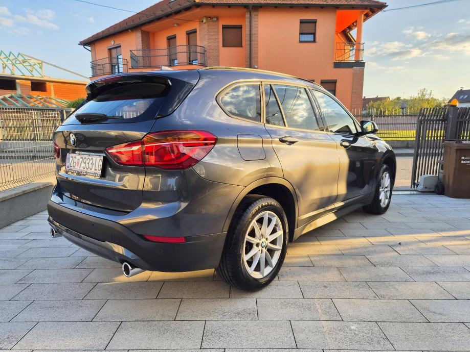 BMW X1 sDrive18d automatik, fotografija 4
