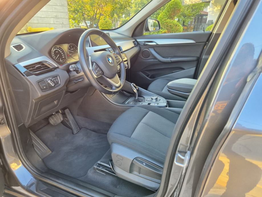 BMW X1 sDrive18d automatik, fotografija 12