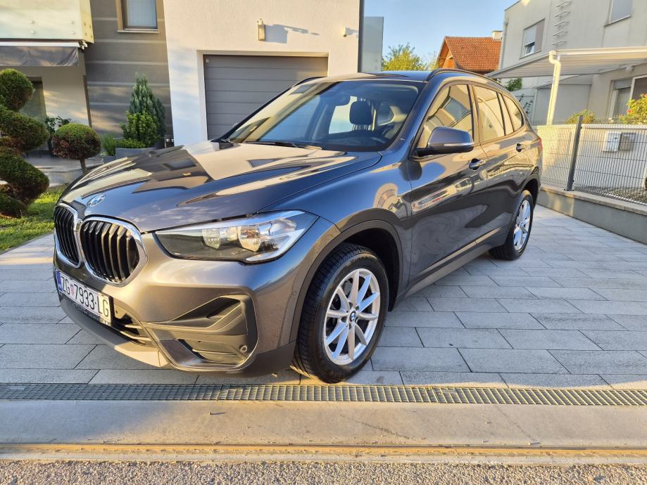 BMW X1 sDrive18d automatik, fotografija 10