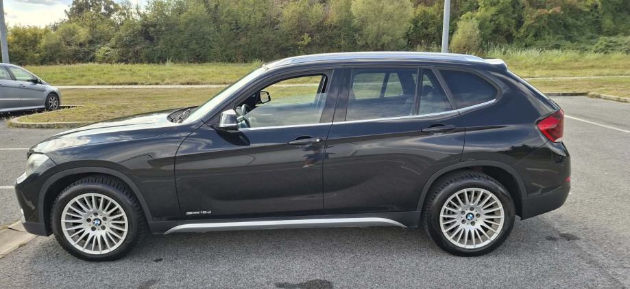 BMW X1 sDrive18d AUTOMATIK, fotografija 4