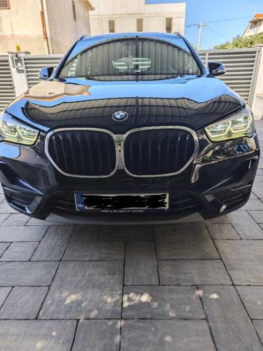 BMW X1 sDrive18d automatik, fotografija 2