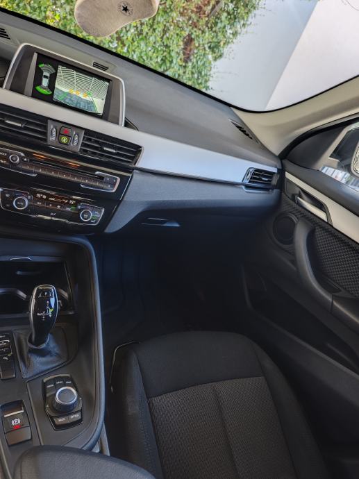 BMW X1 sDrive18d automatik, fotografija 13