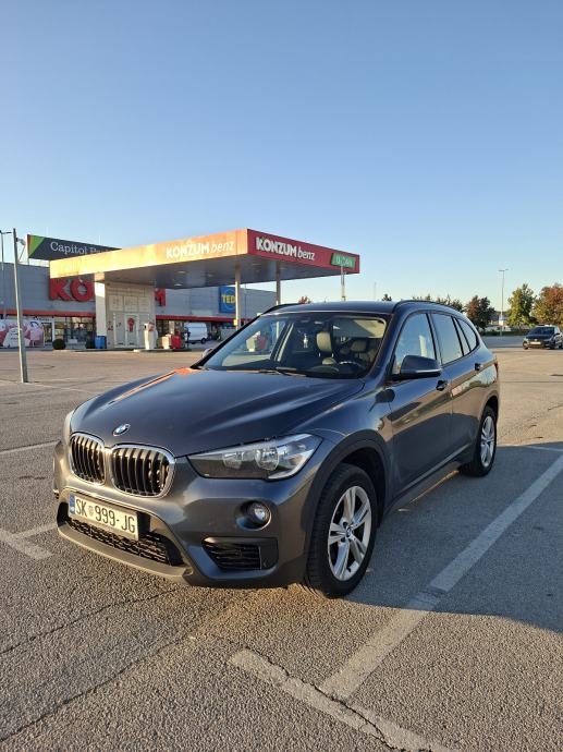 BMW X1 sDrive18d automatik WEBASTO, fotografija 4