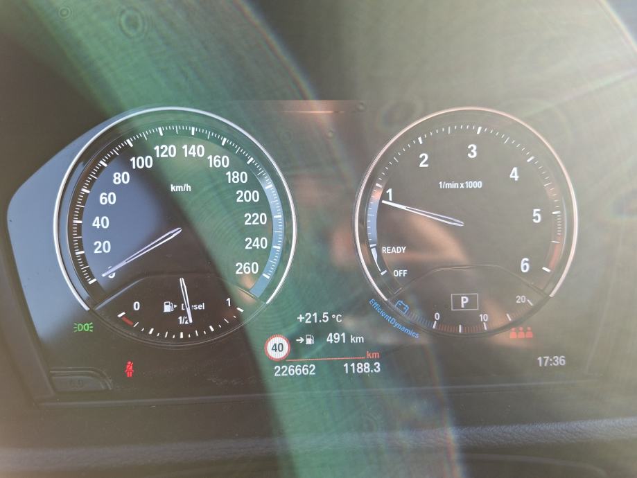 BMW X1 sDrive18d automatik WEBASTO, fotografija 18