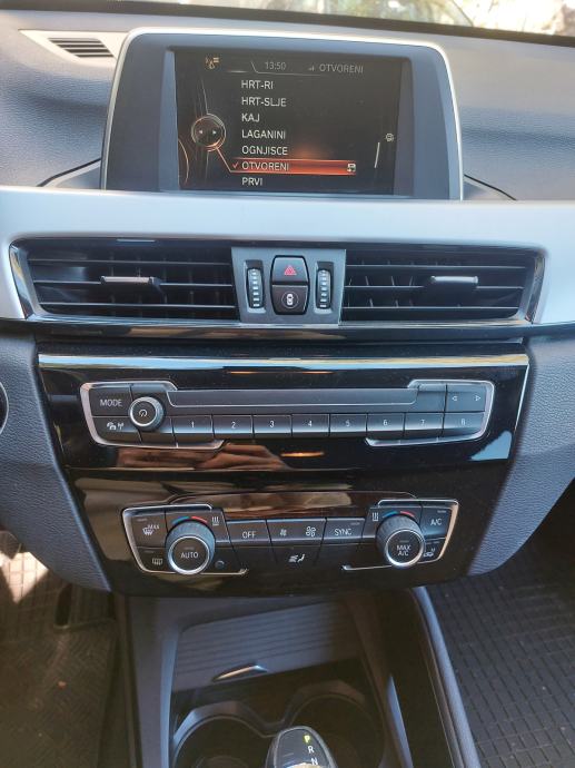 BMW X1 sDrive18d automatik, fotografija 9