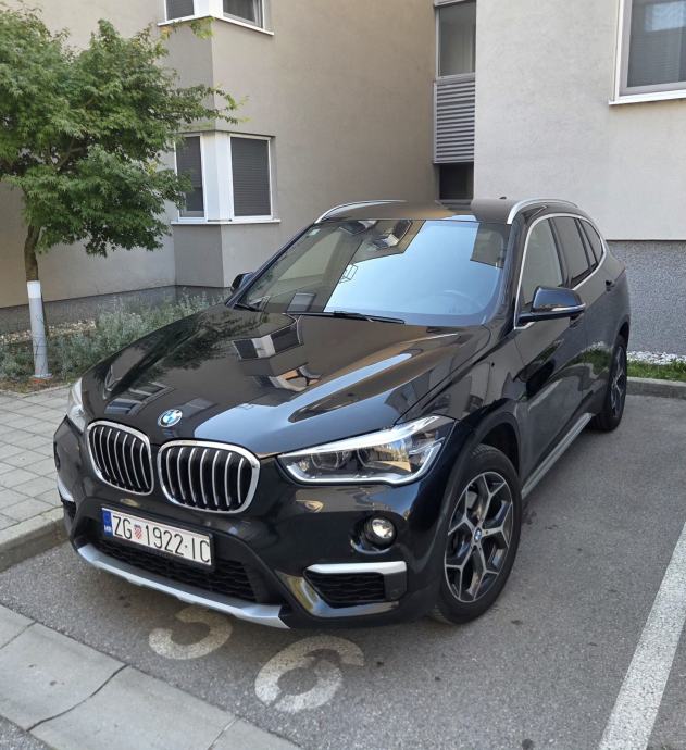 BMW X1