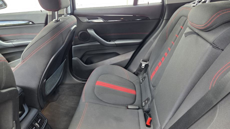 BMW X1 sDrive18d Automatik Sport Line * Nije uvoz *, fotografija 10