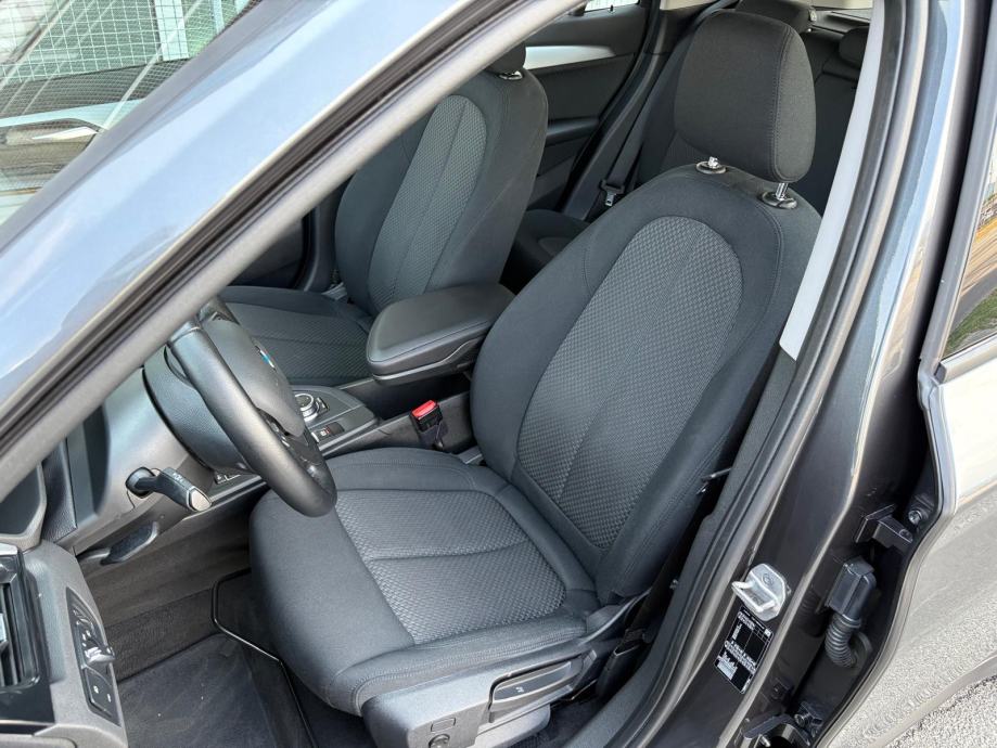 BMW X1 sDrive18d AUTOMATIK °VELIKA NAVI°JAMSTVO 12MJ°LEASING BEZ UČEŠĆ, fotografija 18