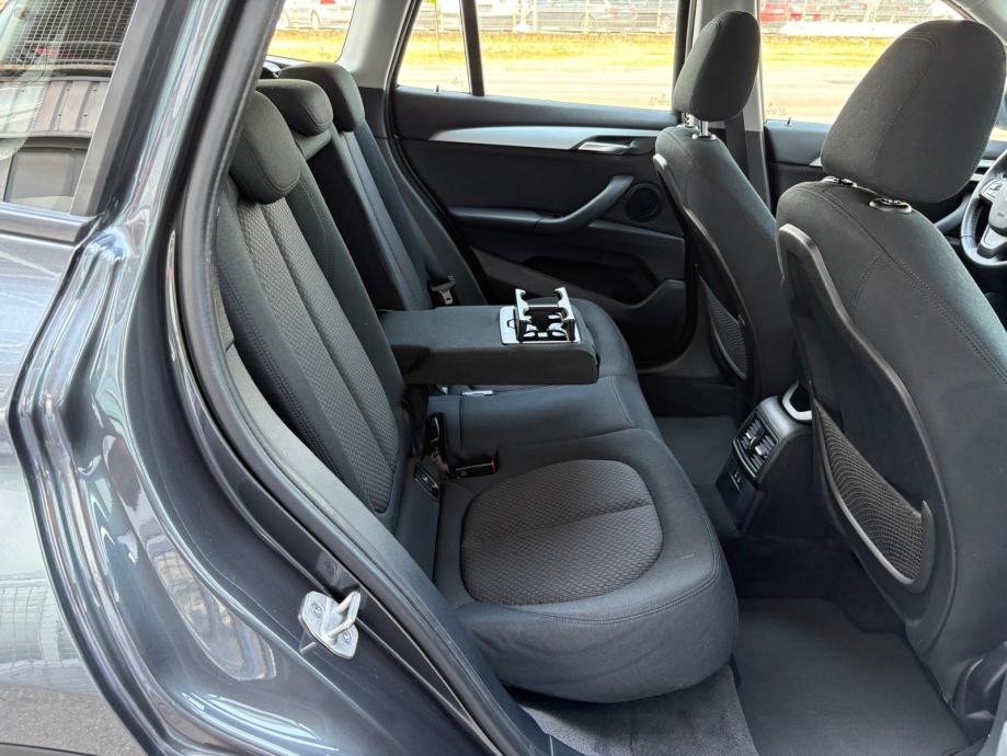 BMW X1 sDrive18d AUTOMATIK °VELIKA NAVI°JAMSTVO 12MJ°LEASING BEZ UČEŠĆ, fotografija 20