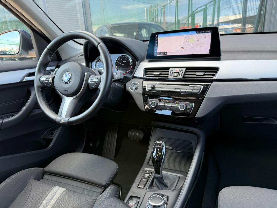BMW X1 sDrive18d AUTOMATIK °VELIKA NAVI°KAMERA°HEAD-UP°LEASING°, fotografija 10