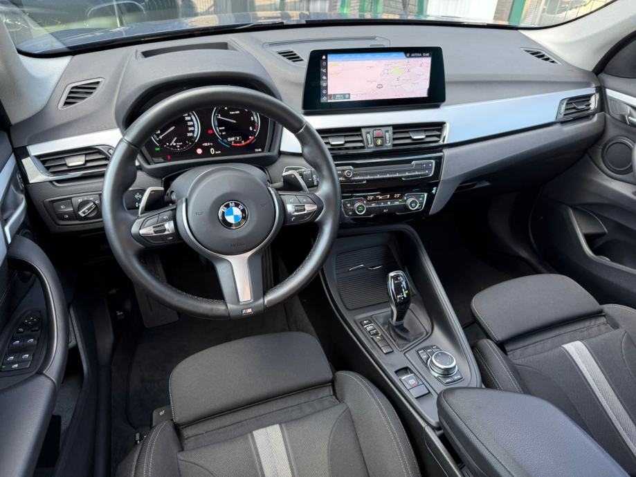 BMW X1 sDrive18d AUTOMATIK °VELIKA NAVI°KAMERA°HEAD-UP°LEASING°, fotografija 8