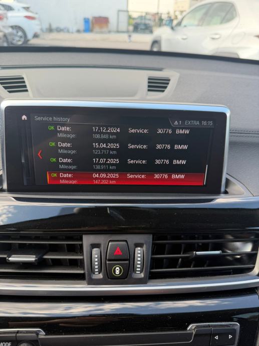 BMW X1 sDrive18d LCI--SPORTLINE--LED--NAVI--KAMERA-SERVISNA--REG 04/27, fotografija 15