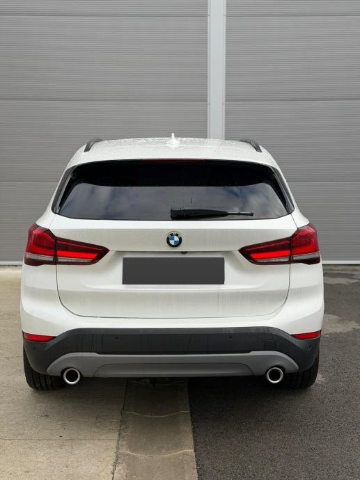 BMW X1 sDrive18d LEASING BEZ UČEŠĆA I BEZ JAMACA, fotografija 7