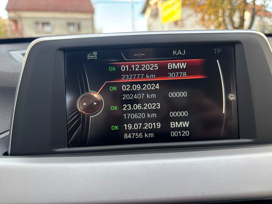 BMW X1 sDrive18d *SPORT* "REG 10/27" TOP STANJE", fotografija 14