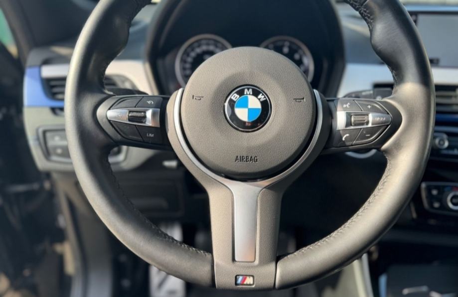 BMW X1 sDrive18d, fotografija 8
