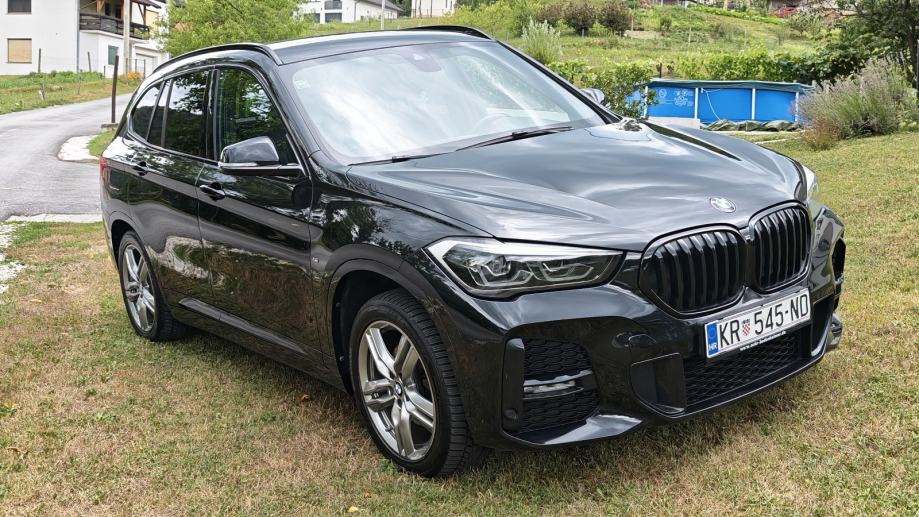 BMW X1 sDrive18d, fotografija 2