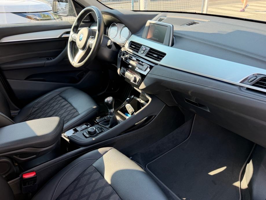 BMW X1 sDrive18d X LINE **FACELIFT**, fotografija 8