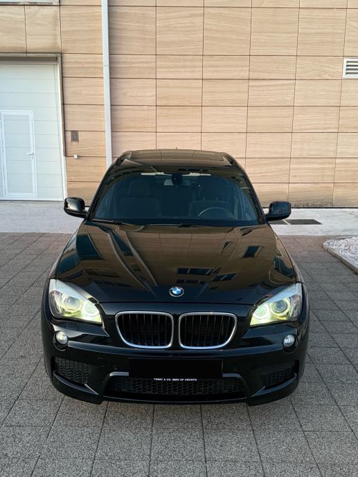 BMW X1 20d Xdrive AUTOMATIK, M paket, Xenon, Panorama, Navi, fotografija 3