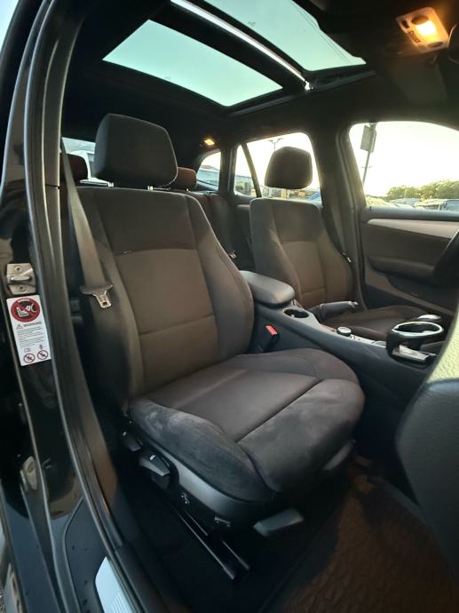 BMW X1 20d Xdrive AUTOMATIK, M paket, Xenon, Panorama, Navi, fotografija 19