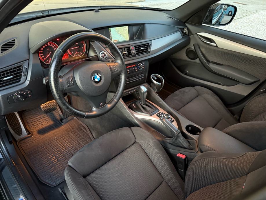 BMW X1 20d Xdrive AUTOMATIK, M paket, Xenon, Panorama, Navi, fotografija 15