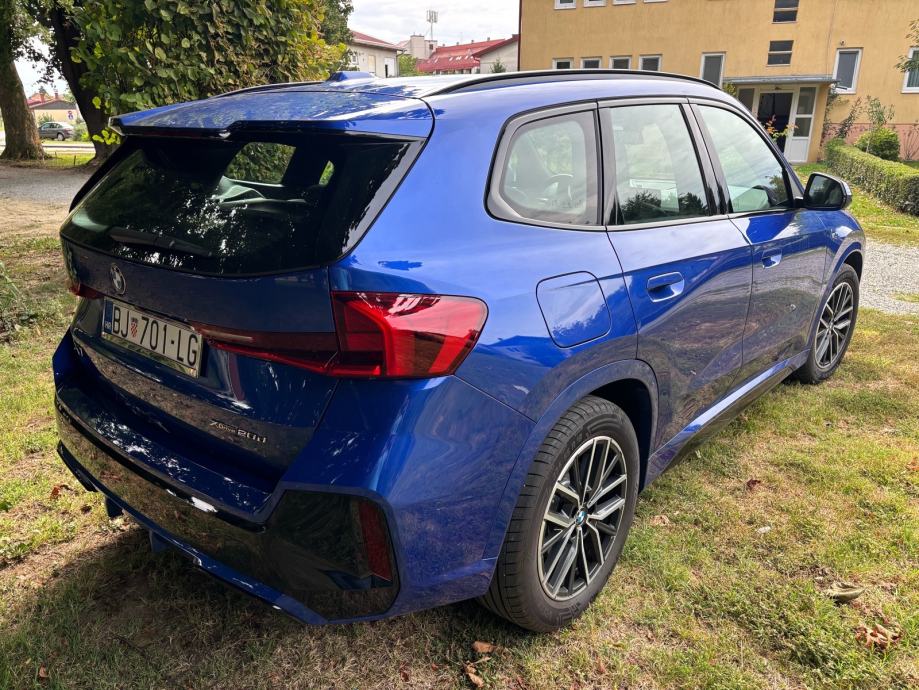 BMW X1 xDrive 20d M sport paket - 2025 godišnjak PRILIKA, fotografija 2