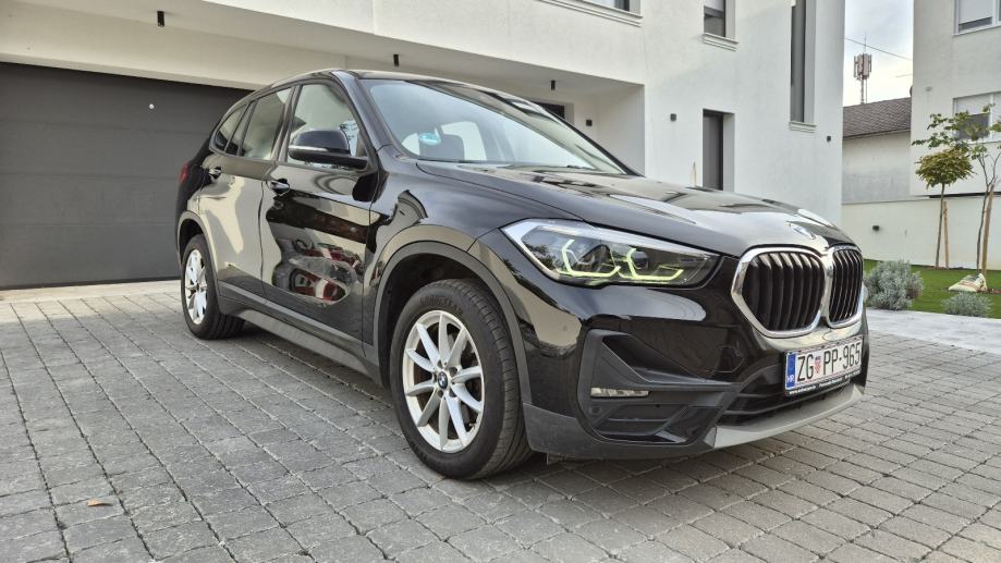 BMW X1 xDrive18d ADVANTAGE!!NAVI!!KAMERA!!, fotografija 4