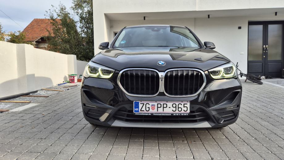 BMW X1 xDrive18d ADVANTAGE!!NAVI!!KAMERA!!, fotografija 5