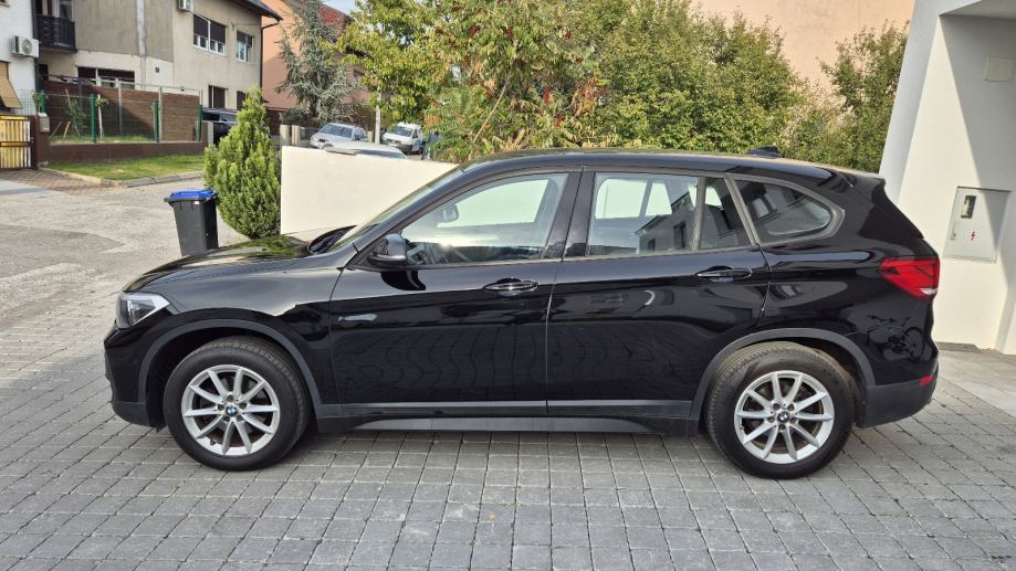 BMW X1 xDrive18d ADVANTAGE!!NAVI!!KAMERA!!, fotografija 7