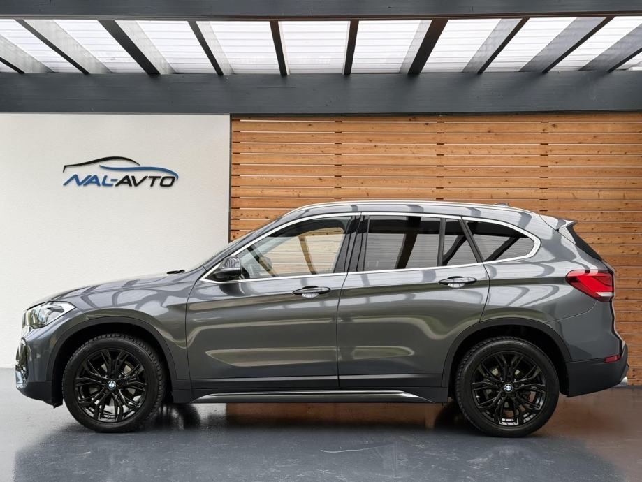 BMW X1 xDrive18d Aut. M PAKET SLO.VOZILO-LED-NAVIGACIJA-VIRTUAL, fotografija 4