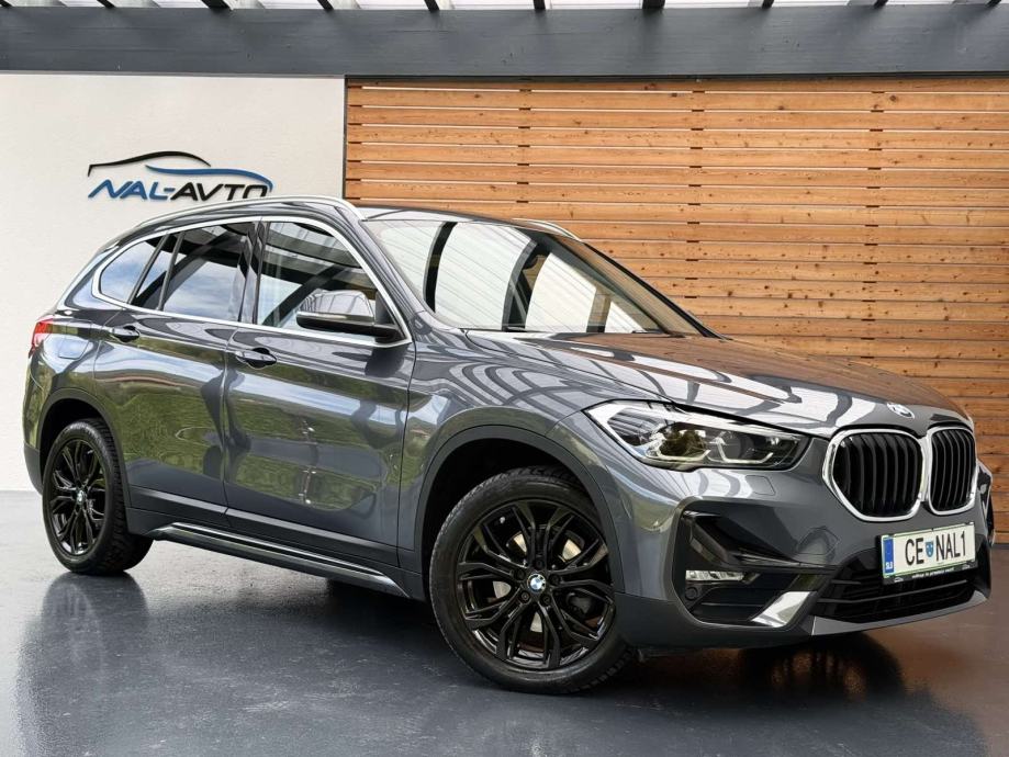 BMW X1 xDrive18d Aut. M PAKET SLO.VOZILO-LED-NAVIGACIJA-VIRTUAL, fotografija 3