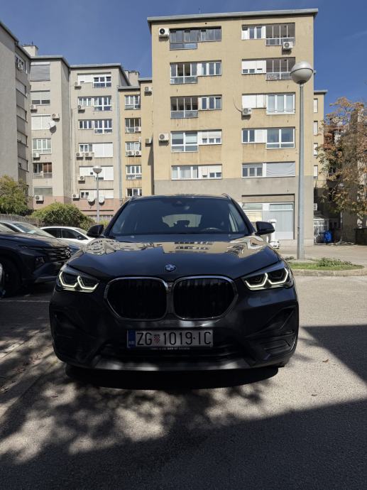 BMW X1 sDrive18dAdvantage automatik 2021.g. 41000km, fotografija 11
