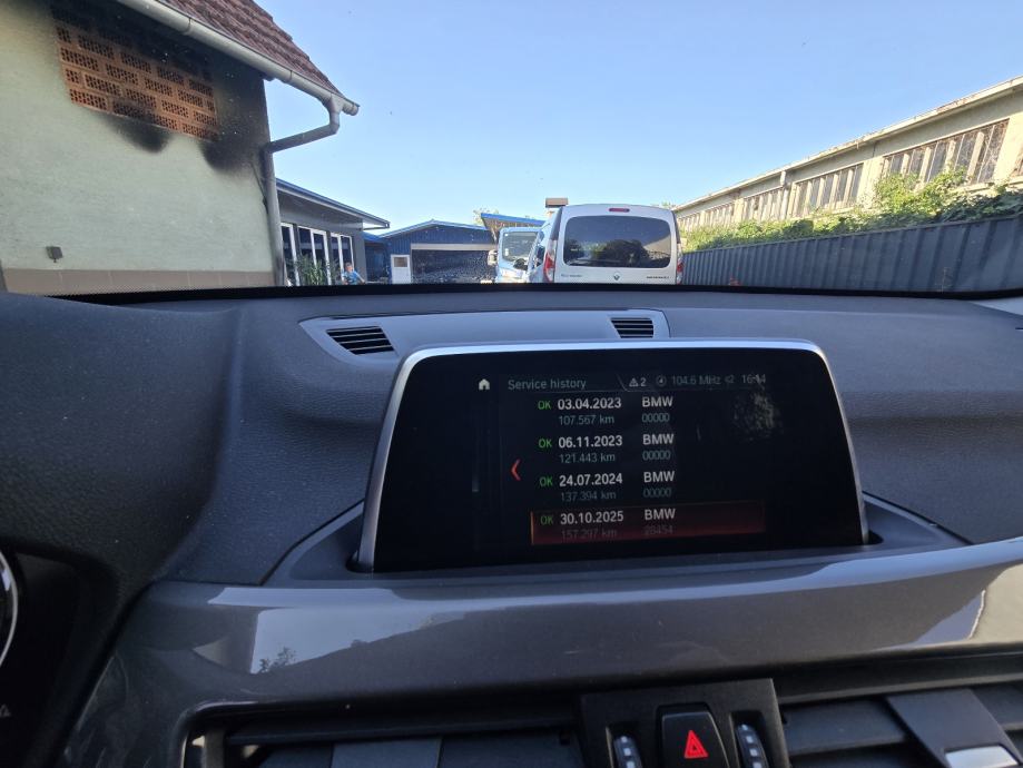 BMW X1 xDrive18d++AUTOMATIK++M SPORT++NOVI SET LANCA++, fotografija 10