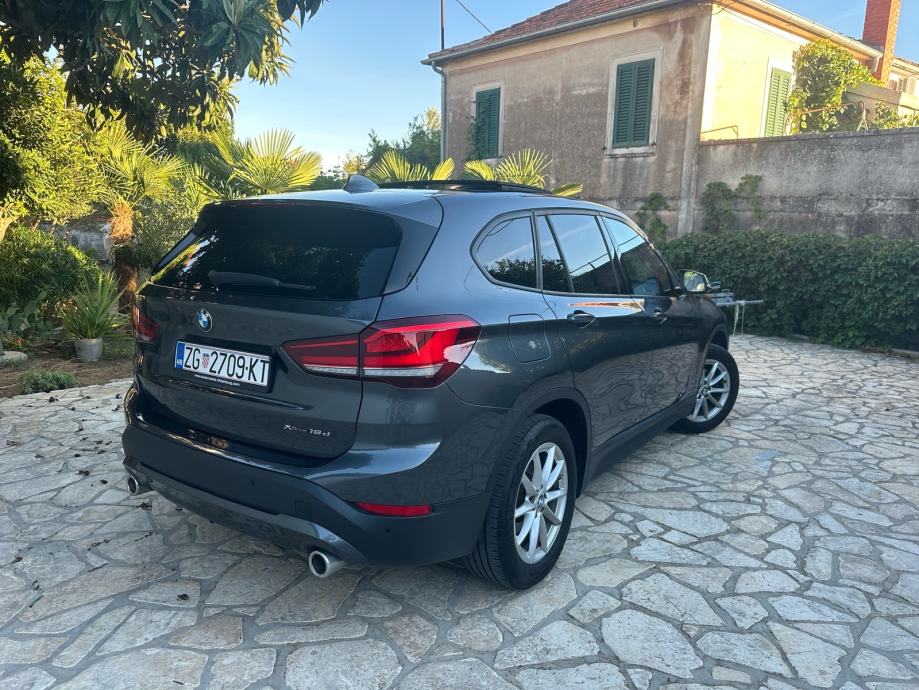 BMW X1 xDrive18d automatik, fotografija 4