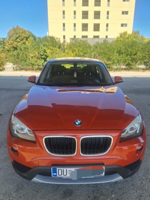 BMW X1 xDrive18d automatik, fotografija 12