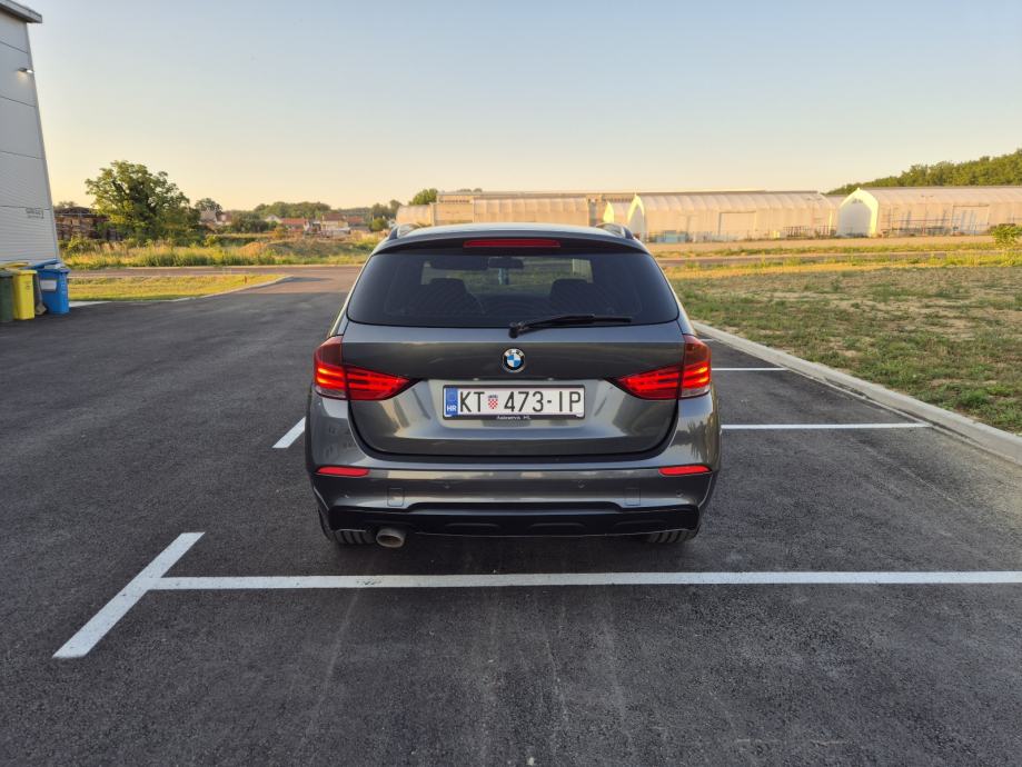 BMW X1 xDrive18d, M-paket, fotografija 4