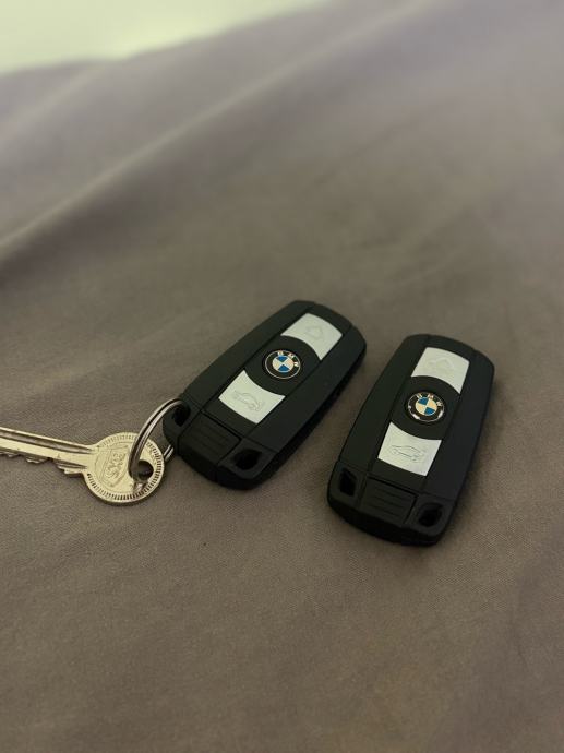 BMW X1 xDrive18d, fotografija 20