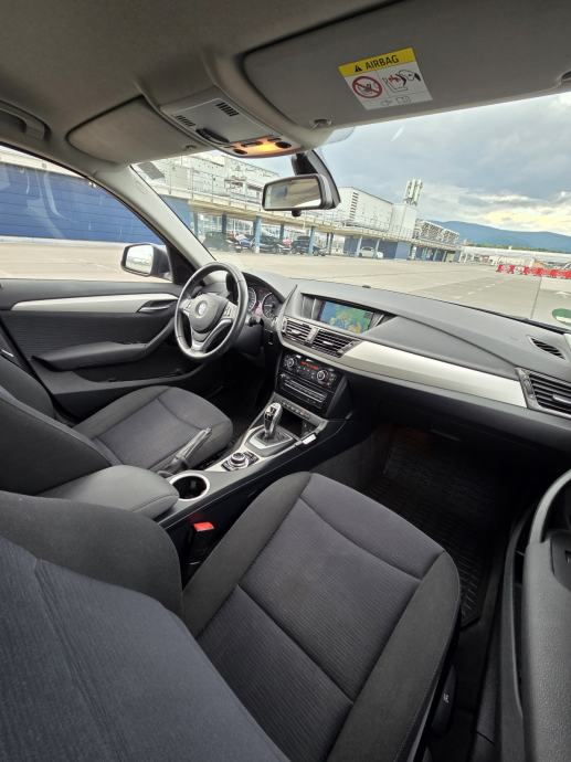 BMW X1 xDrive20d 184ks, AUTOMATIK, LED,ALU 18, fotografija 18