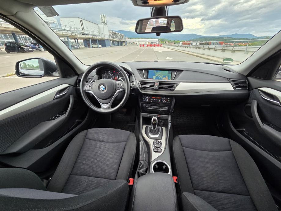 BMW X1 xDrive20d 184ks, AUTOMATIK, LED,ALU 18, fotografija 15
