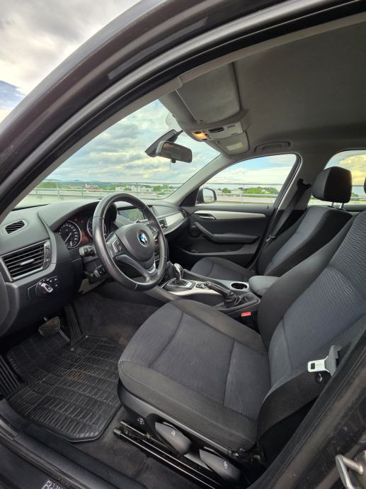 BMW X1 xDrive20d 184ks, AUTOMATIK, LED,ALU 18, fotografija 13