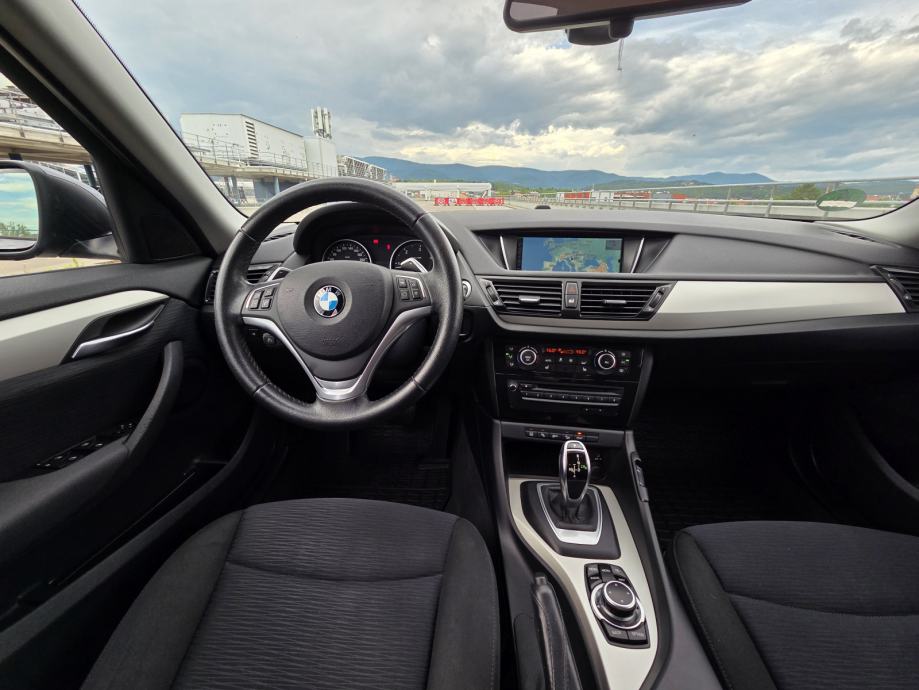 BMW X1 xDrive20d 184ks, AUTOMATIK, LED,ALU 18, fotografija 16