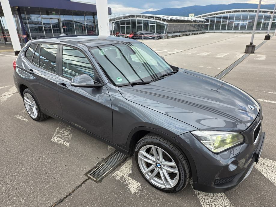 BMW X1 xDrive20d 184ks, AUTOMATIK, LED,ALU 18, fotografija 9