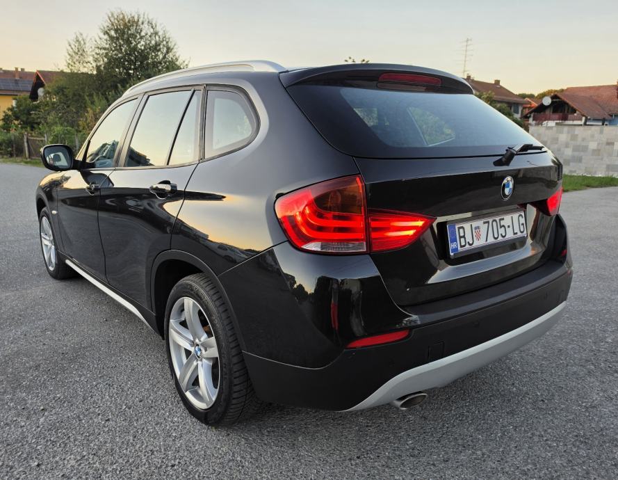 BMW X1 xDrive20d, 4×4, xenon, navigacija, obavljen servis, reg 1.g, fotografija 9