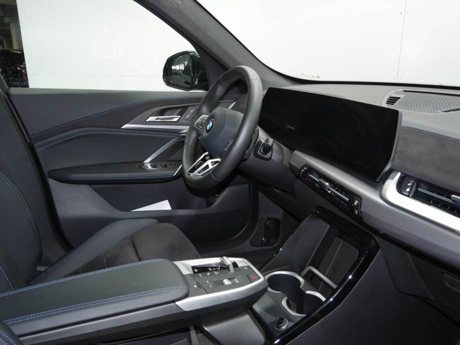 BMW X1 xDrive20d automatik M sport PRO, fotografija 6